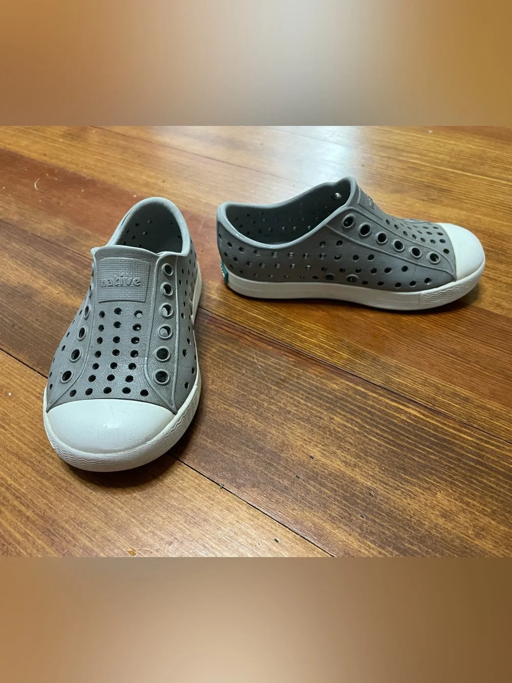 Native Shoes Jefferson Grey Slip-On Water Shoes with White Toe Size 6